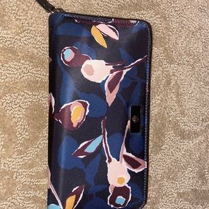 Kate Spade large continental Wallet